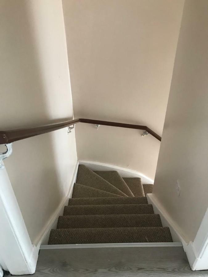 “A Wee Pad In Dunfermline” Apartment Ngoại thất bức ảnh