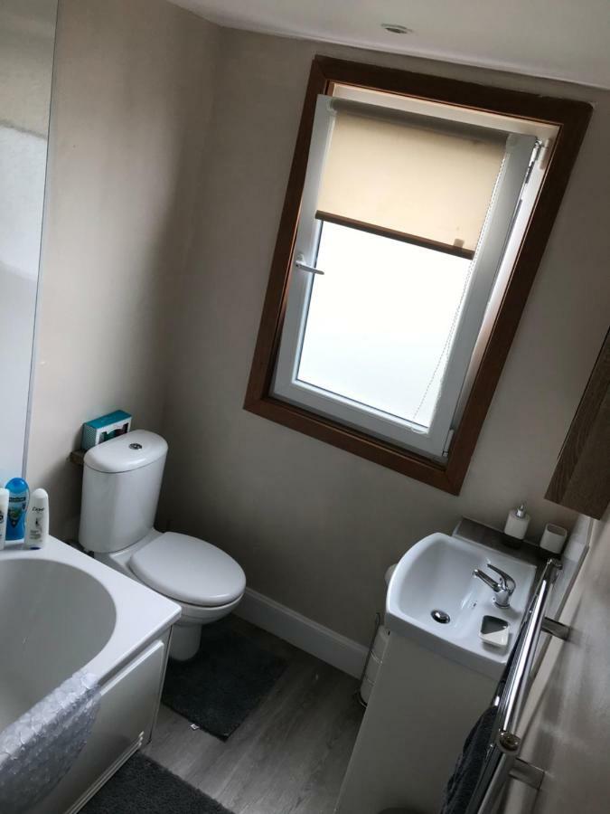 “A Wee Pad In Dunfermline” Apartment Ngoại thất bức ảnh